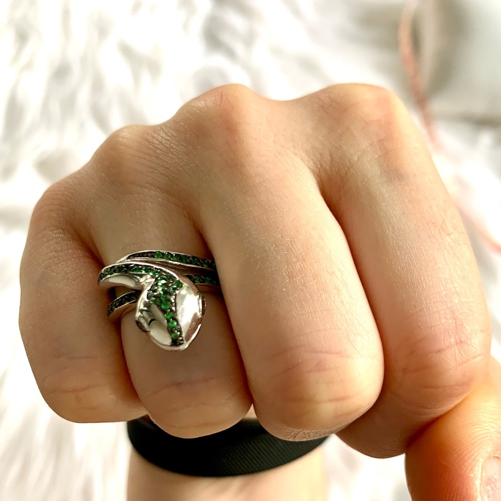 Unique sterling snake ring Sz 6